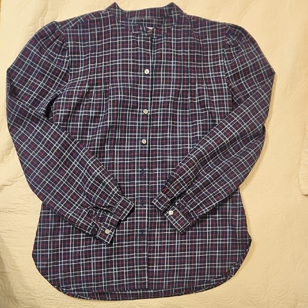 UNTUCKit Women's Tara Puff Sleeve Plaid Shirt in Navy and Purple